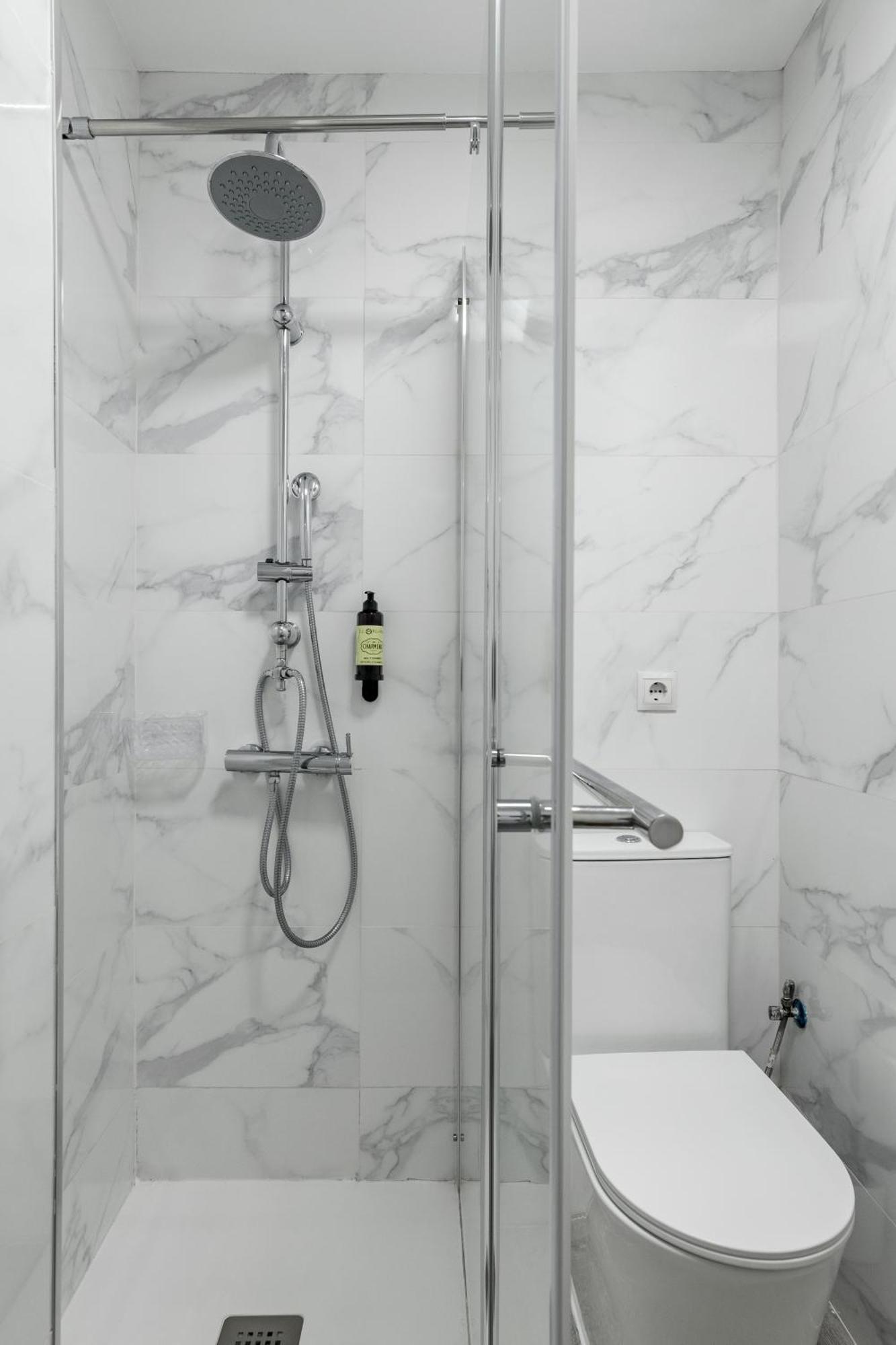 Apartmán Charming Lucero Madrid Exteriér fotografie