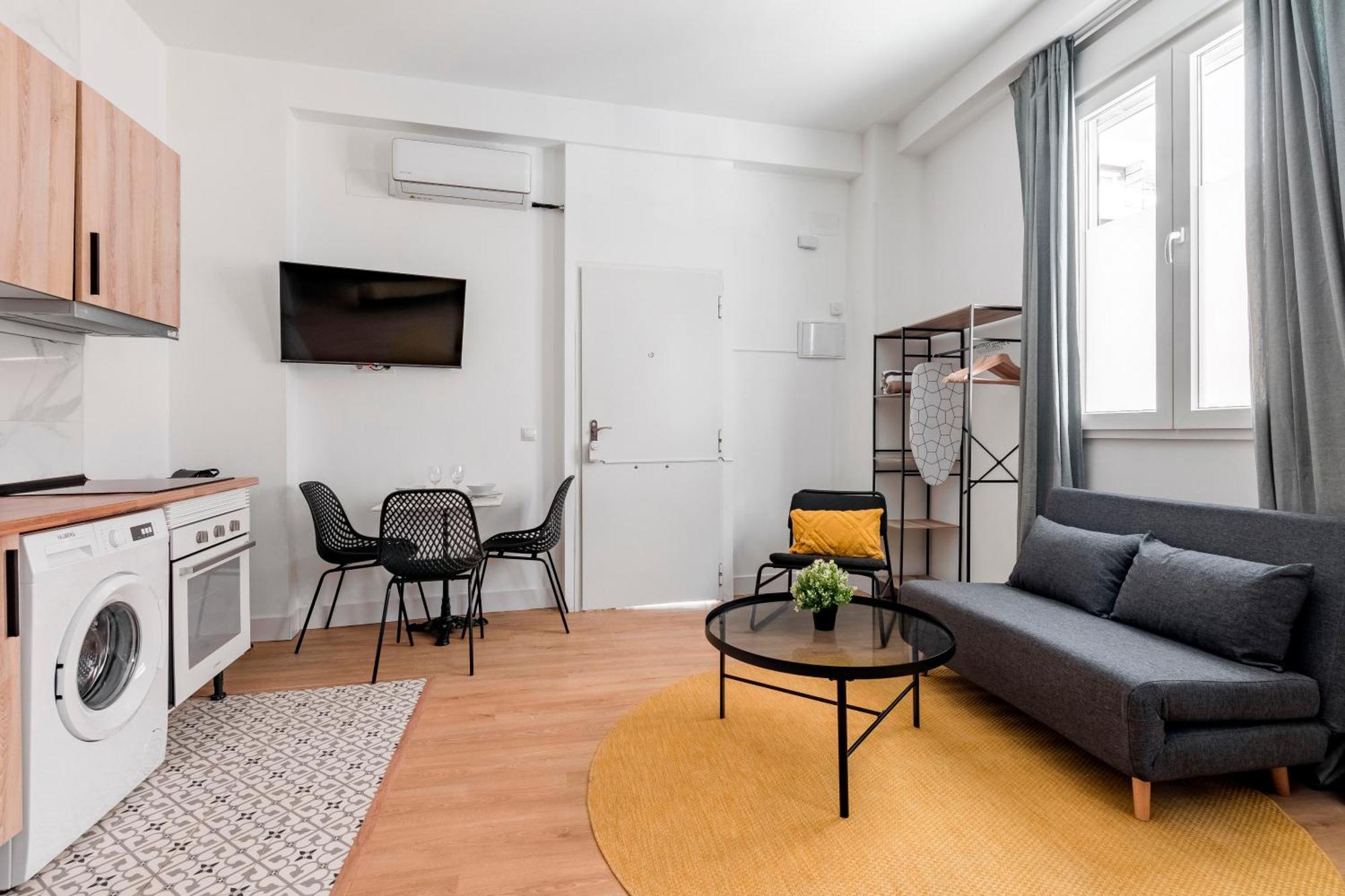 Apartmán Charming Lucero Madrid Exteriér fotografie