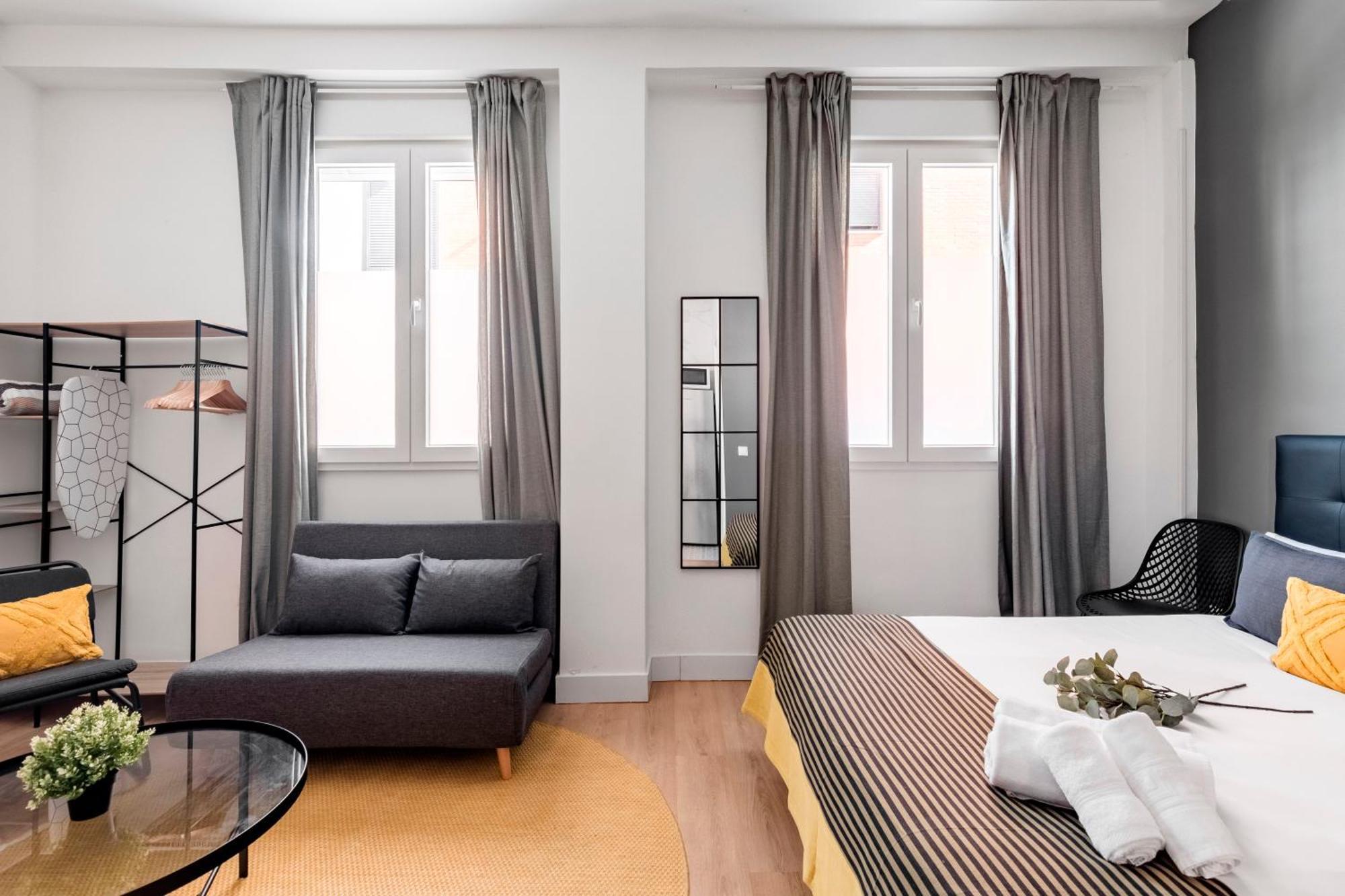 Apartmán Charming Lucero Madrid Exteriér fotografie